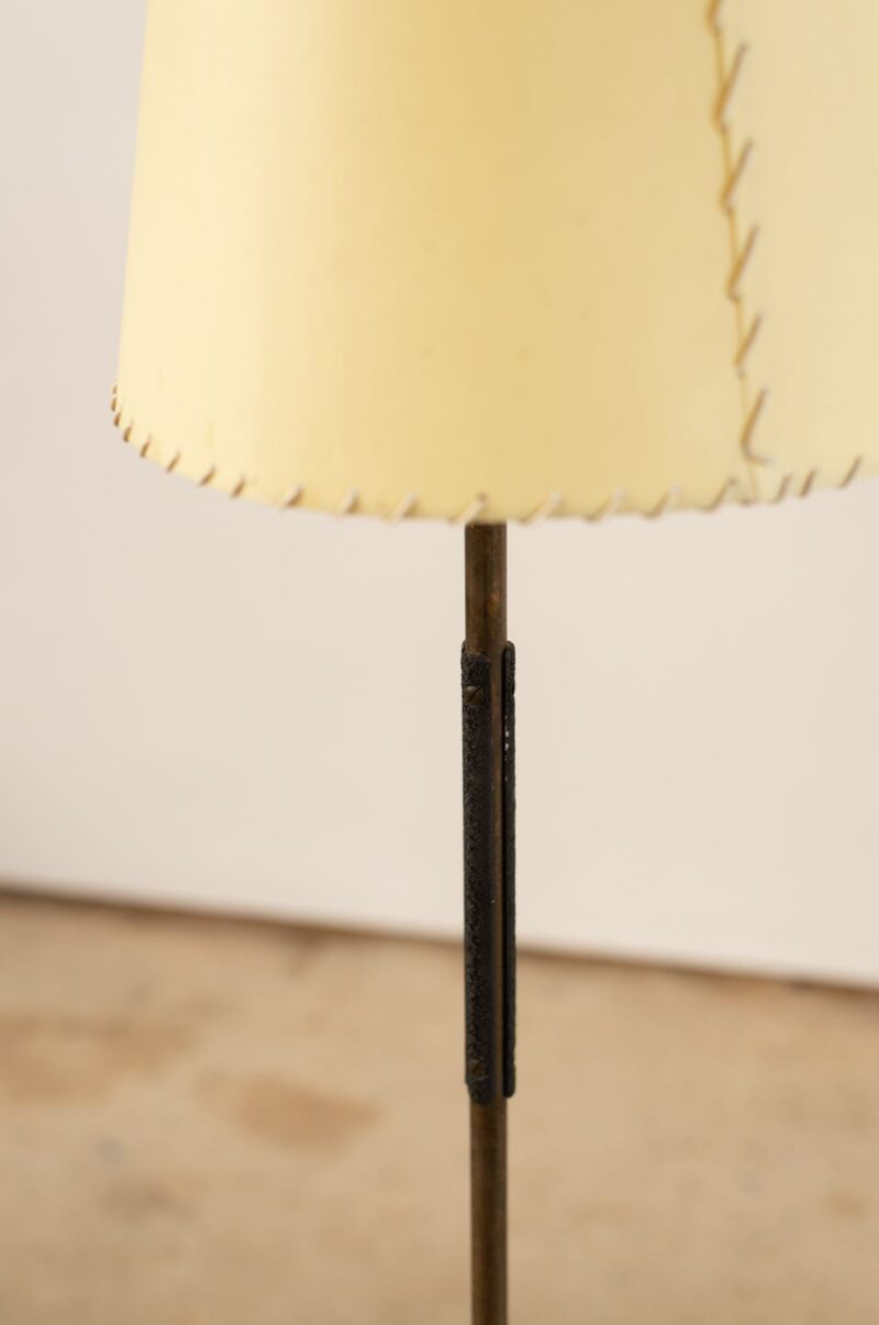 Liloh Vintage Metal & Bakelite Floor Lamp with Whip-Stitched Velum Shade – Italy c.1950 - Image 3