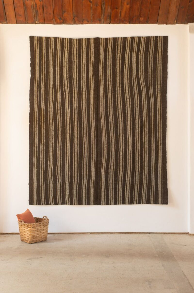 Liloh Vintage Goathair & Wool Kilim Rug – Turkey c.1960