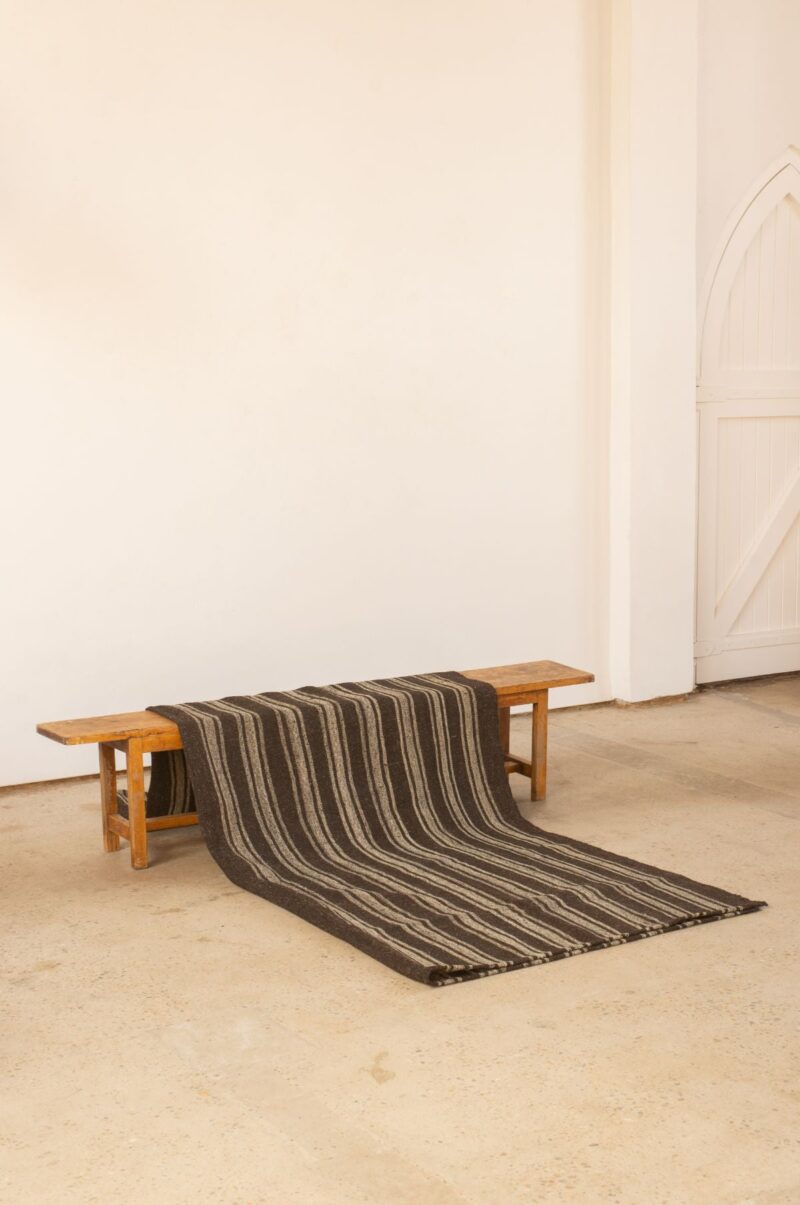 Liloh Vintage Goathair & Wool Kilim Rug – Turkey c.1960 - Image 3